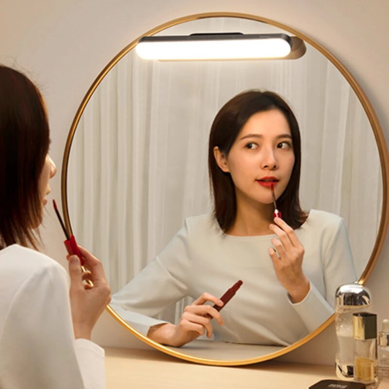 مصباح LED مغناطيسي قابل لإعادة الشحن: إضاءة عملية وأنيقة