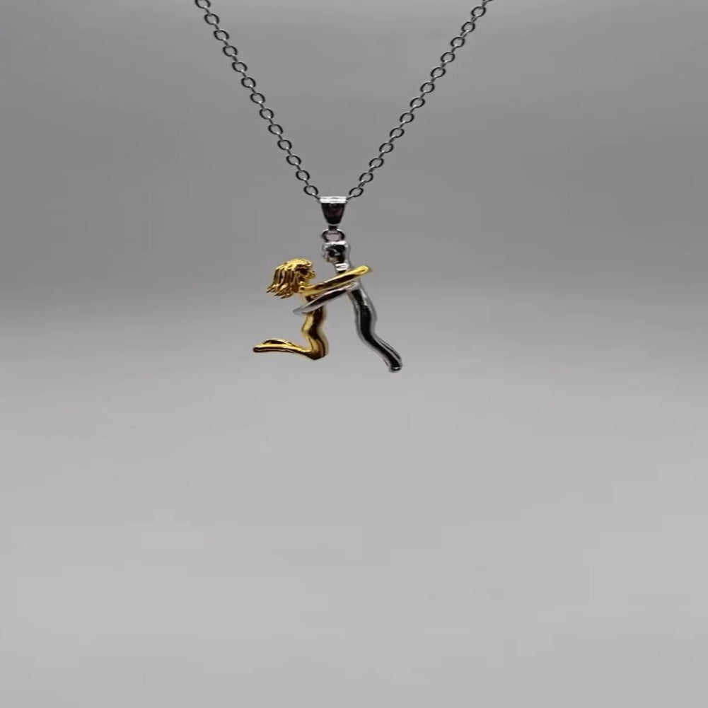 Refined necklace that expresses love and elegance 